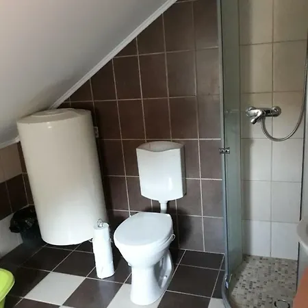 Csaladi Apartman Balatonkereszturon Balatonkeresztúr