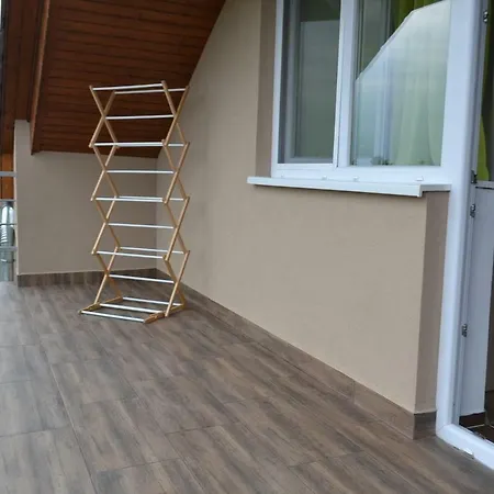 Csaladi Apartman Balatonkereszturon