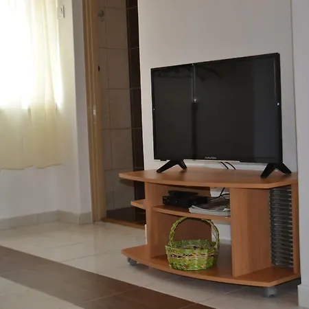 Csaladi Apartman Balatonkereszturon